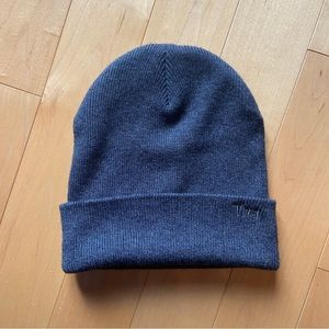 Aritzia Peak Beanie Heather Charcoal